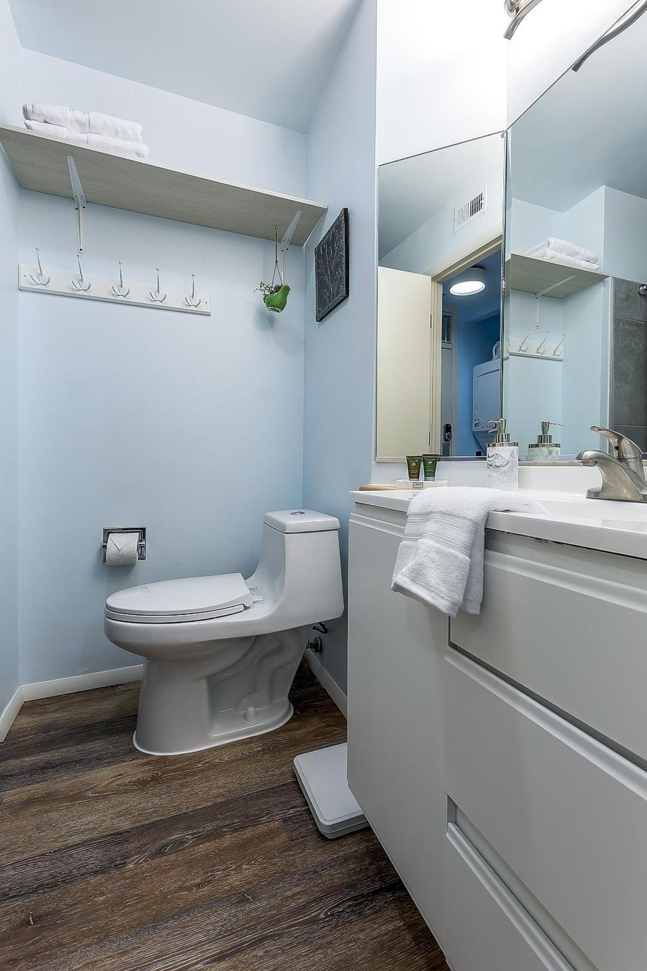 Beautiful Lake View Studio Condo At The Shores Traverse City Dış mekan fotoğraf